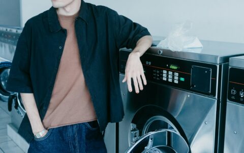 laundromat advertising