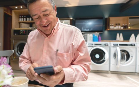 social media for laundromats