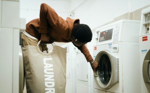 laundromat geofencing
